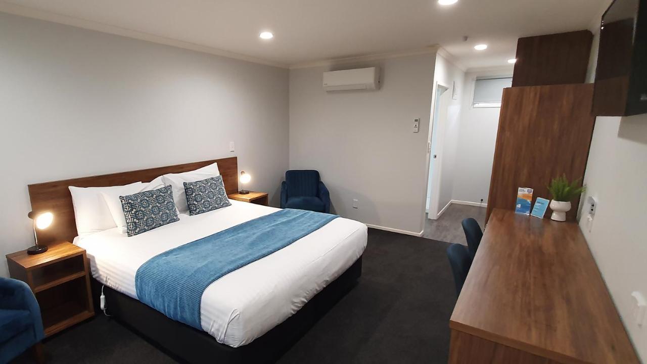 Antonio Mews Motel สแตรทฟอร์ด ภายนอก รูปภาพ