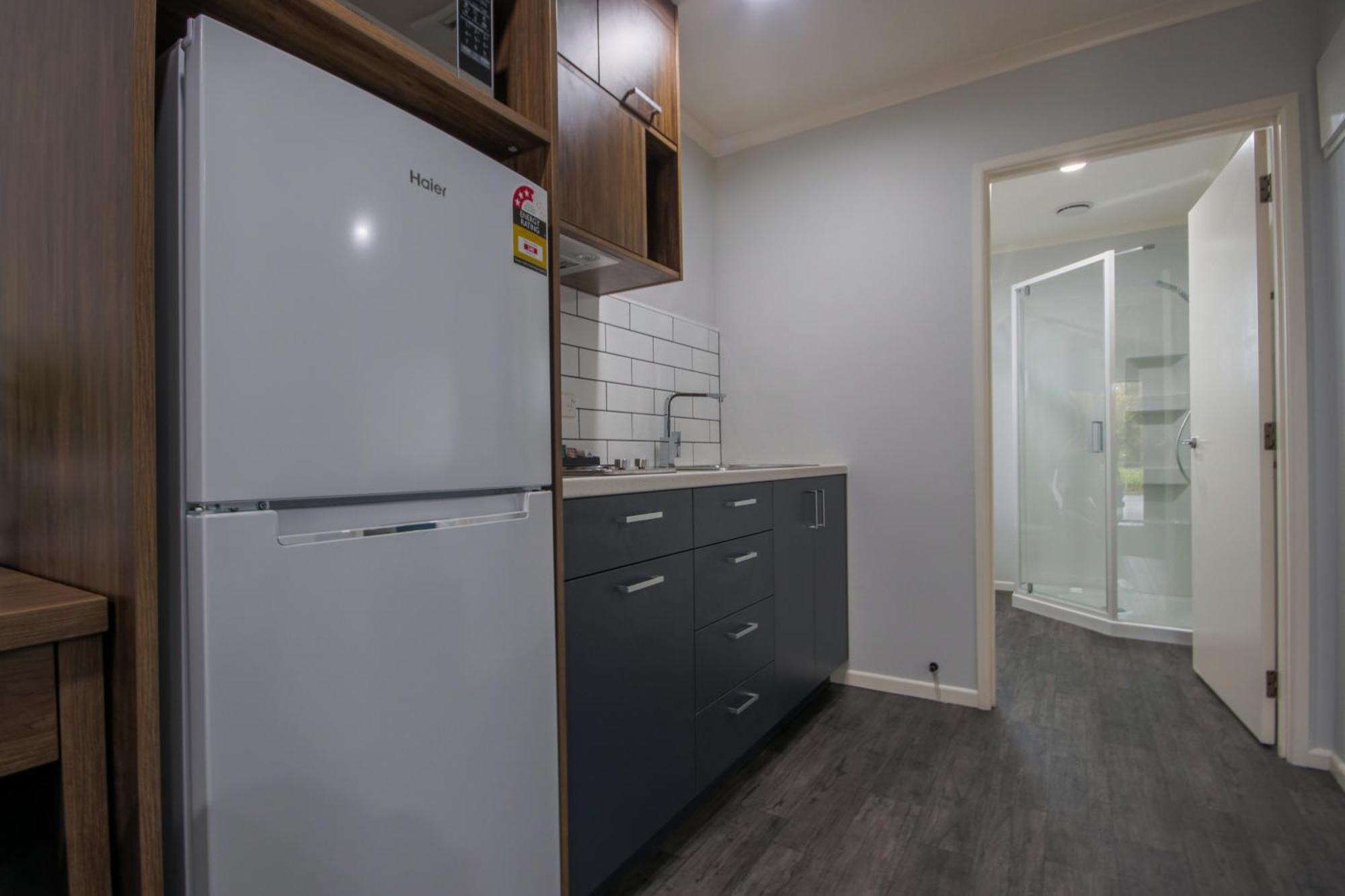 Antonio Mews Motel สแตรทฟอร์ด ภายนอก รูปภาพ